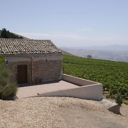 Gasthaus Casa Nel Vigneto Erice Exterior foto